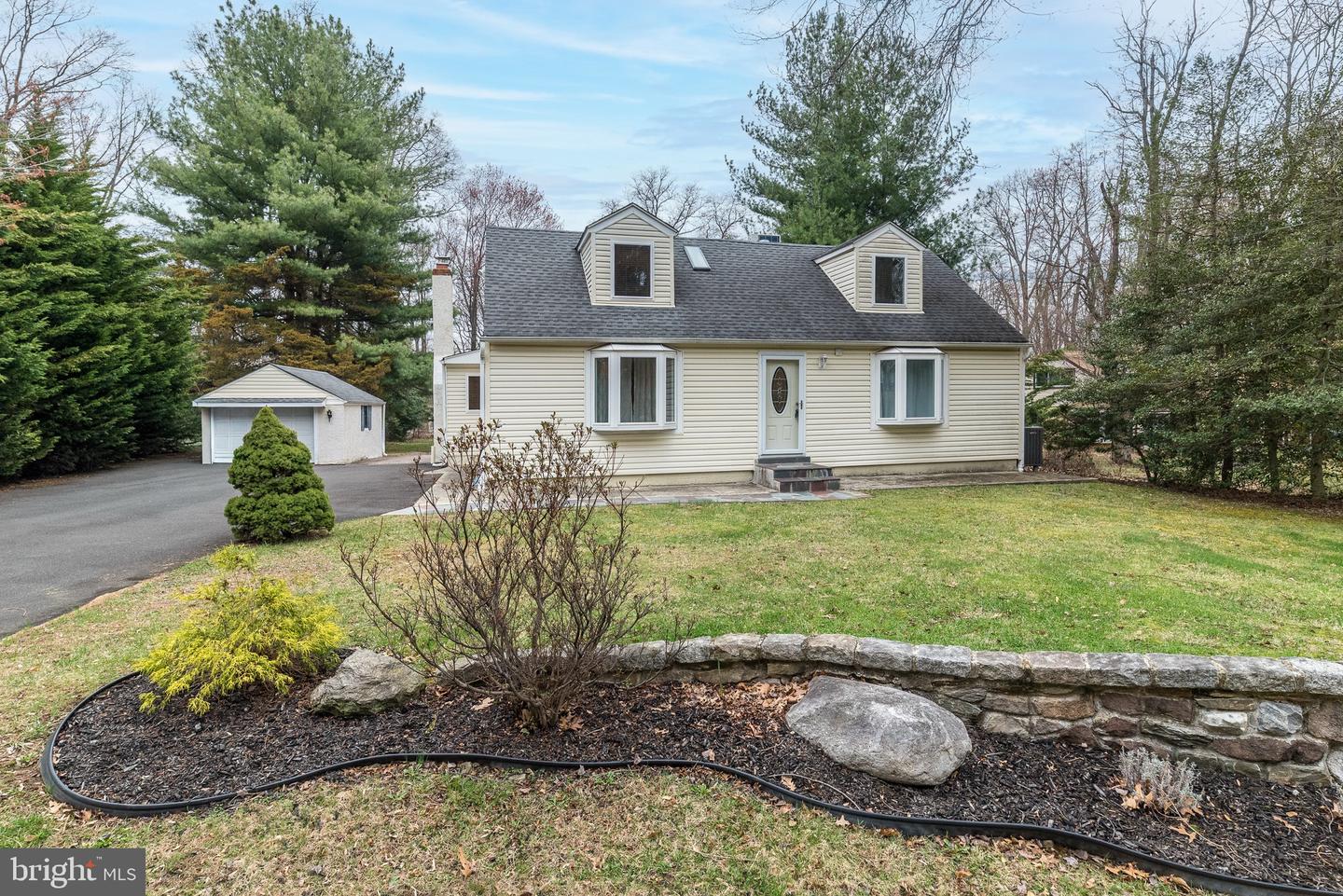 1630 Bonnie Brae Drive, Huntingdon Valley