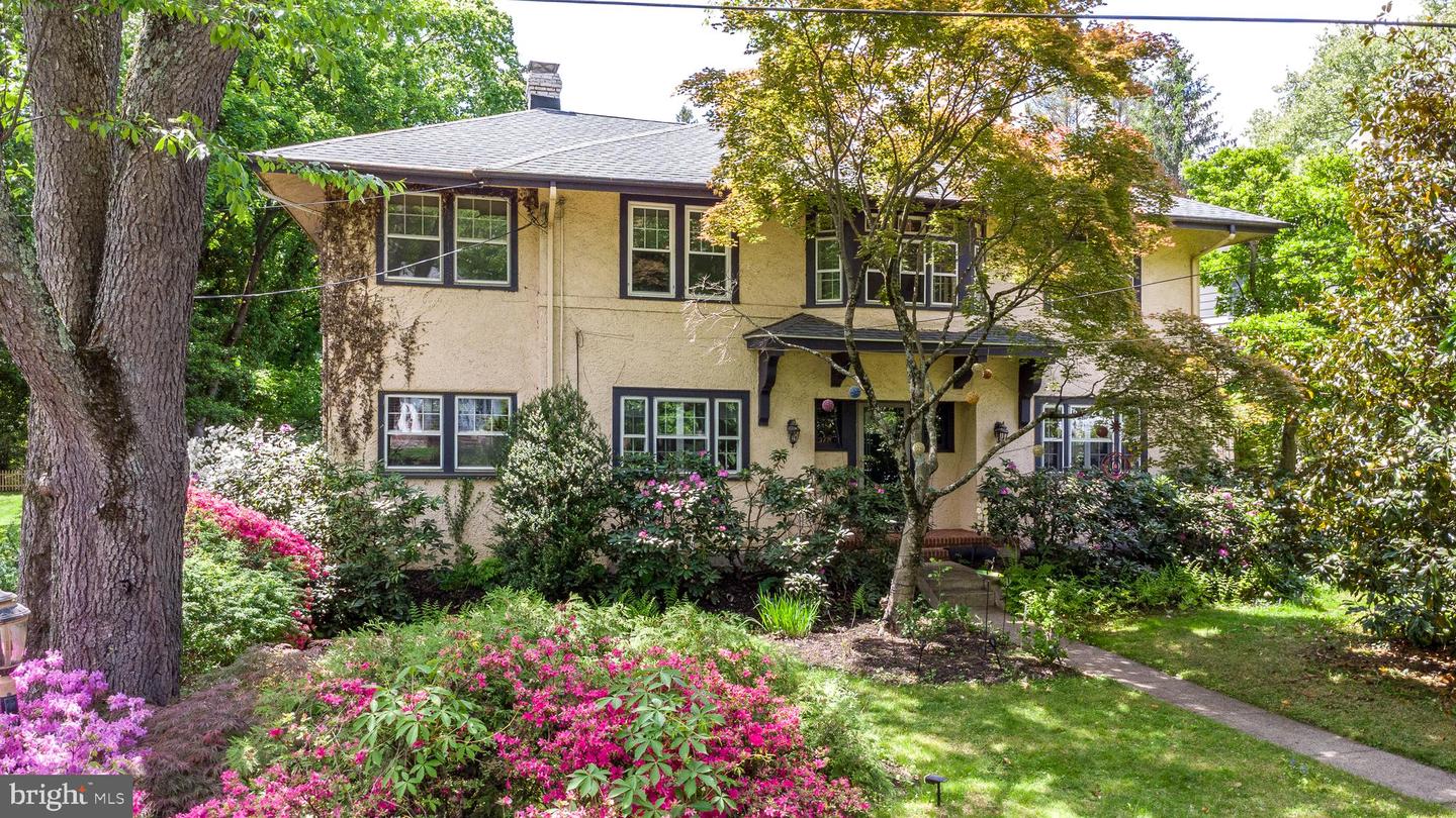 825 Highland Avenue