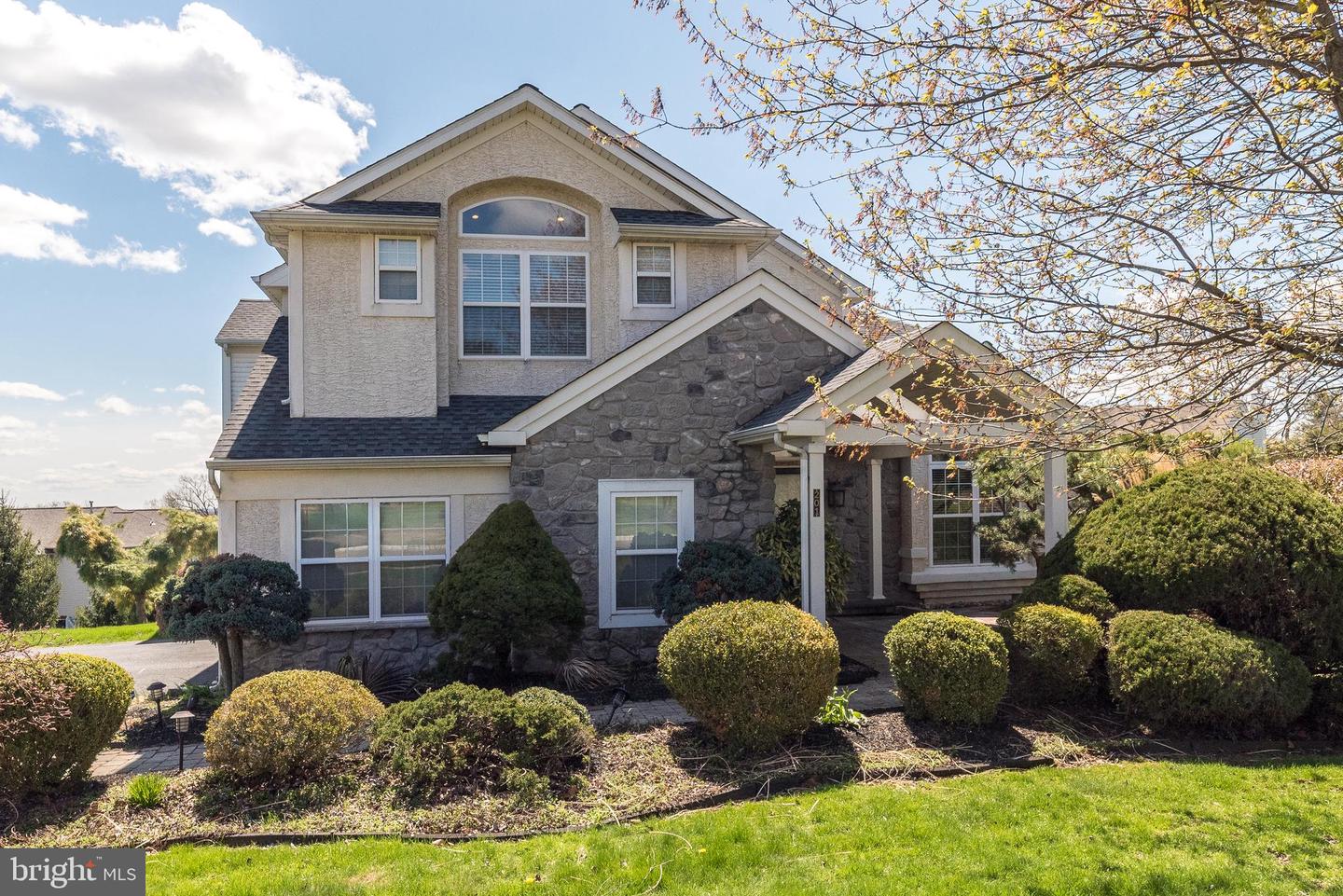201 Summer Ridge Circle, Chalfont
