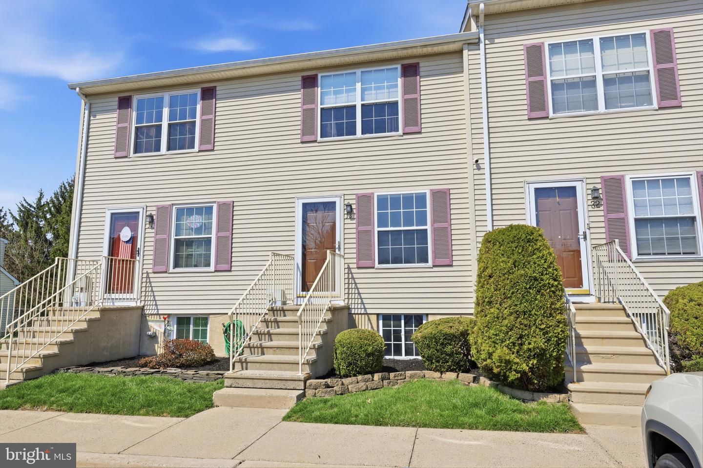 33 Carriage Knoll Court, Langhorne