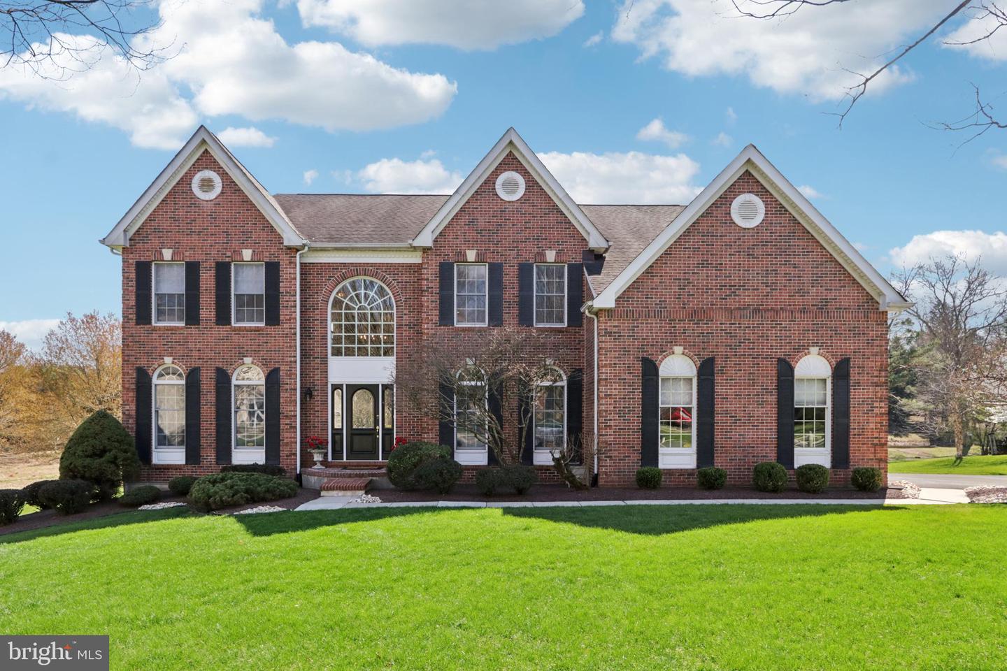 105 Nelson Drive, Southampton
