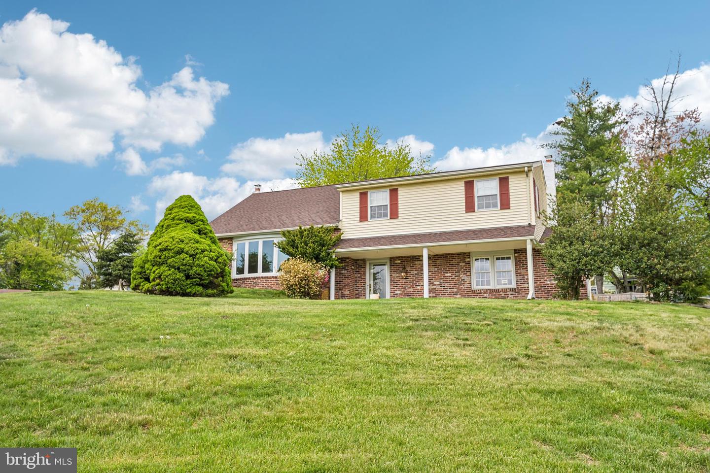 77 Wren Drive, Holland