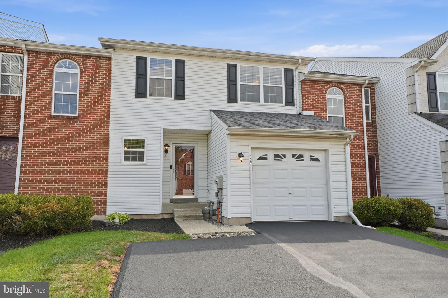 159 Hampshire Drive, Sellersville