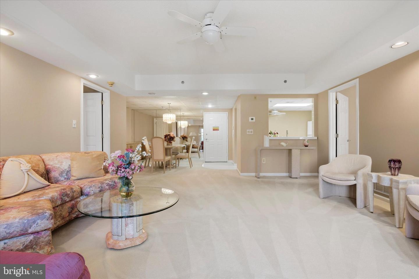 6208 Centennial Station, Warminster