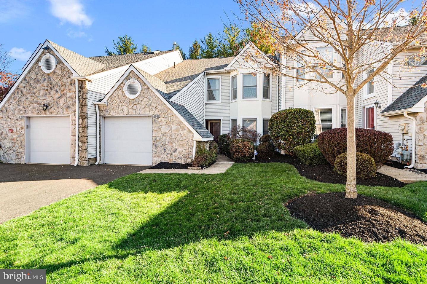 6 Kanon Court