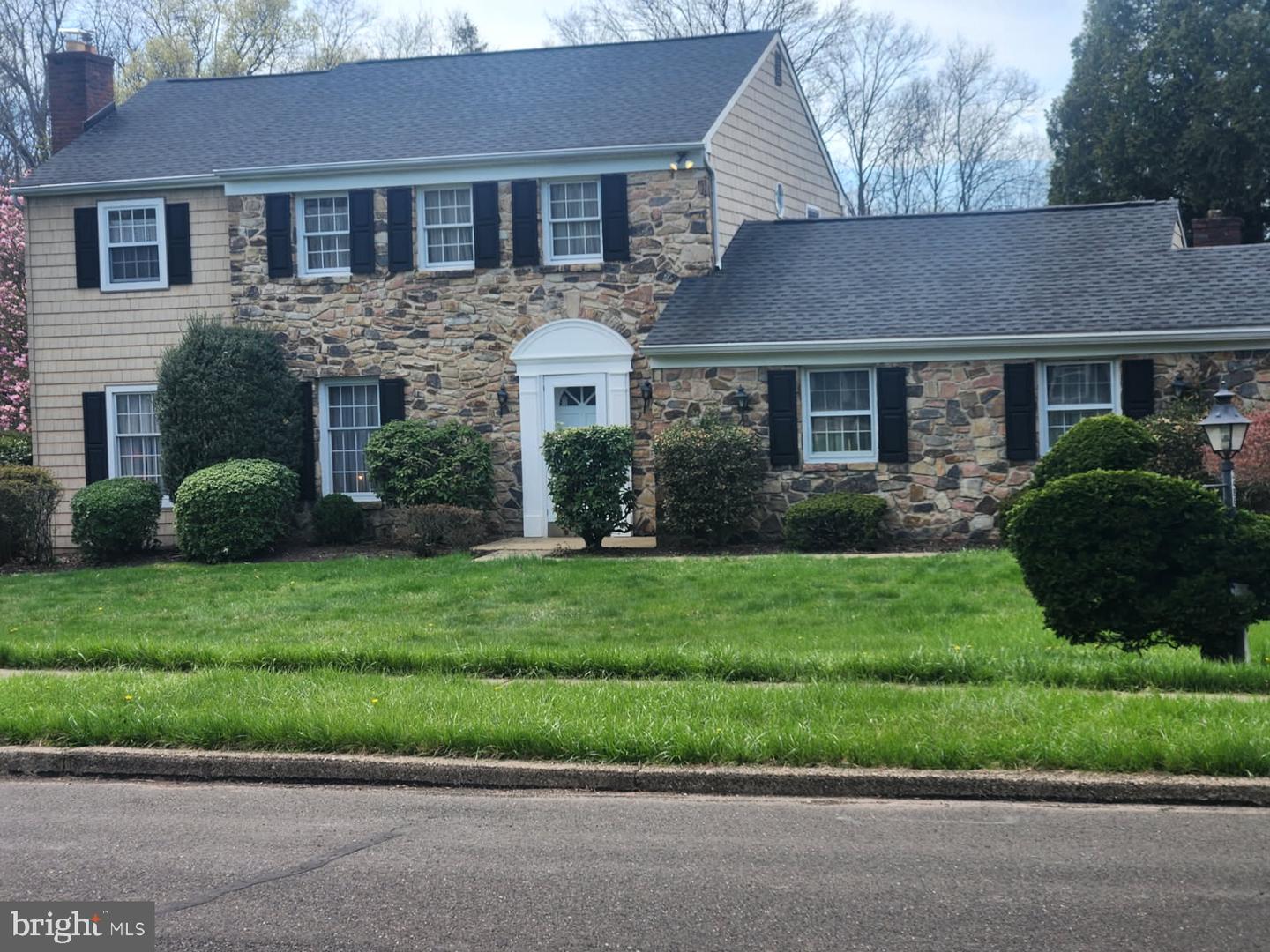 2486 Niblic Place, Warrington