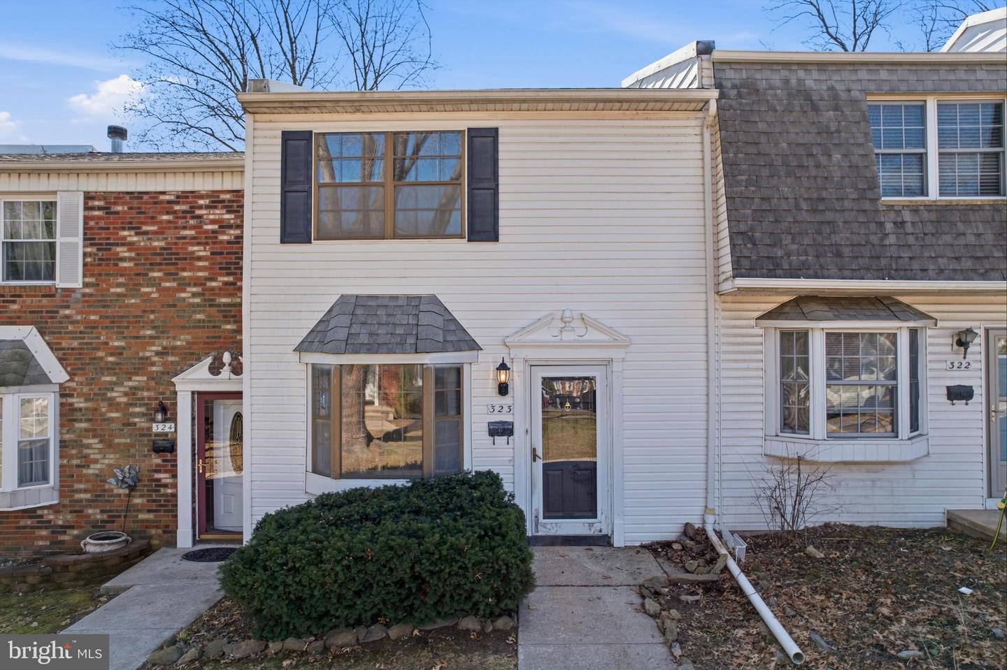 323 Harvard Square, Bensalem