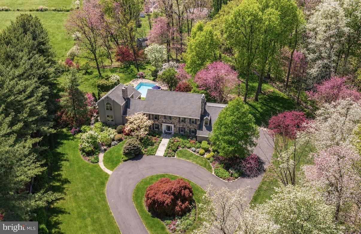 3521 N Sugan Road