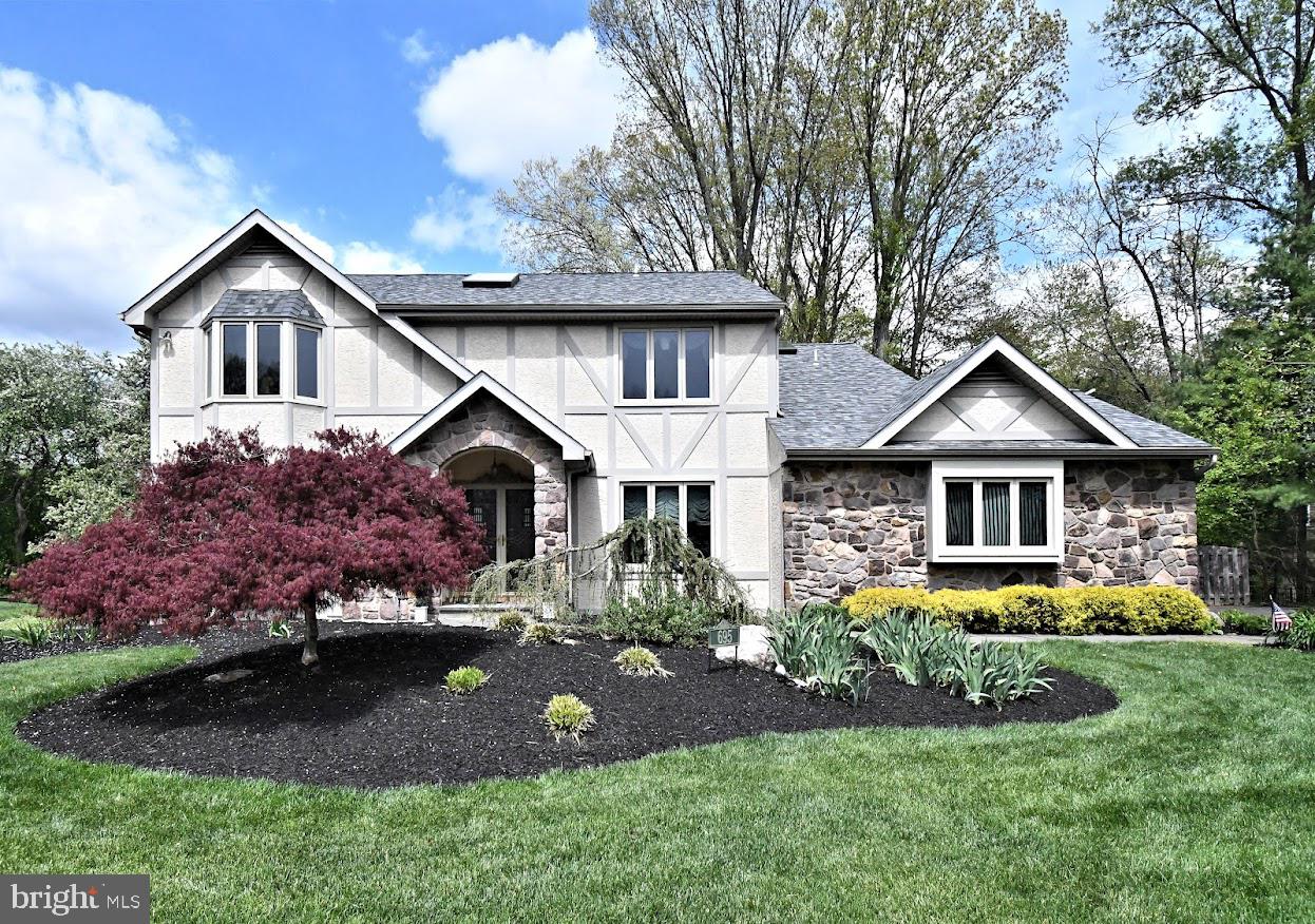 695 Friar Drive, Yardley