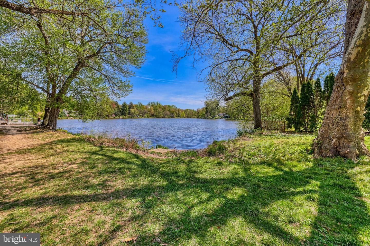 2323 Lakeview Drive, Yardley