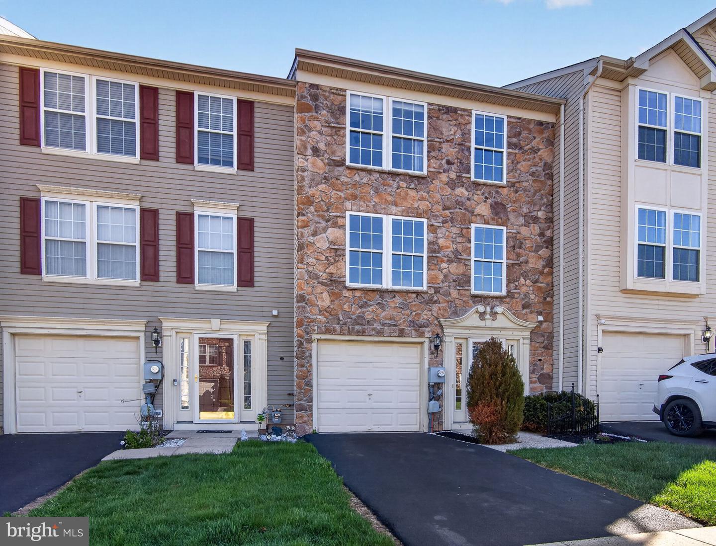 207 Windsor Court, Quakertown