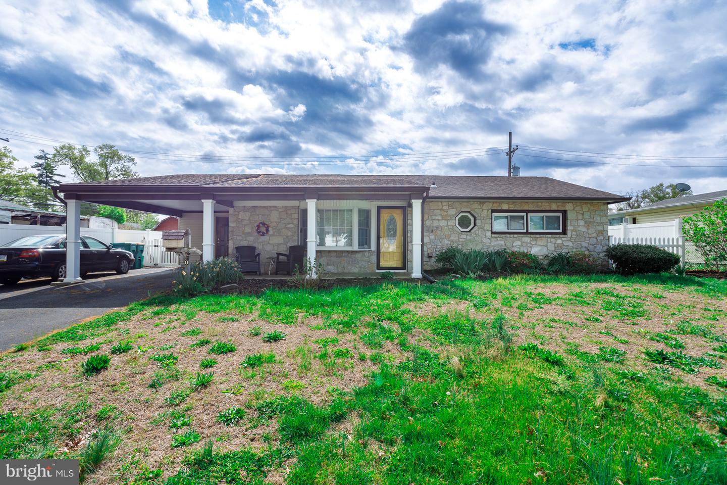 80 Thornridge Drive