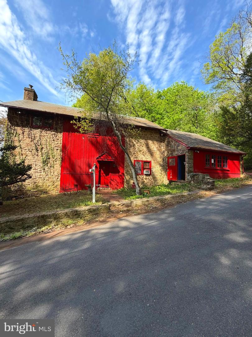 2911 Comfort Road, New Hope
