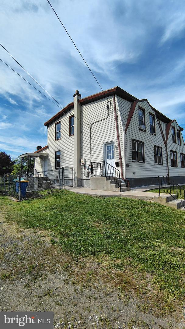 1000 Main Avenue