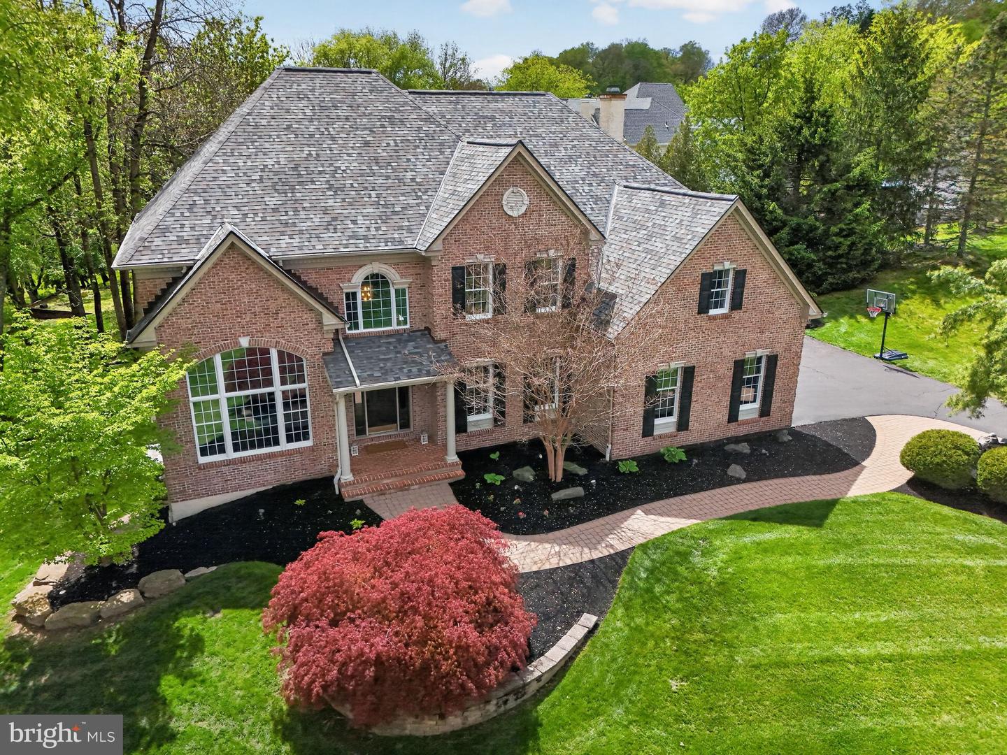 1860 Powderhorn Court, Upper Holland