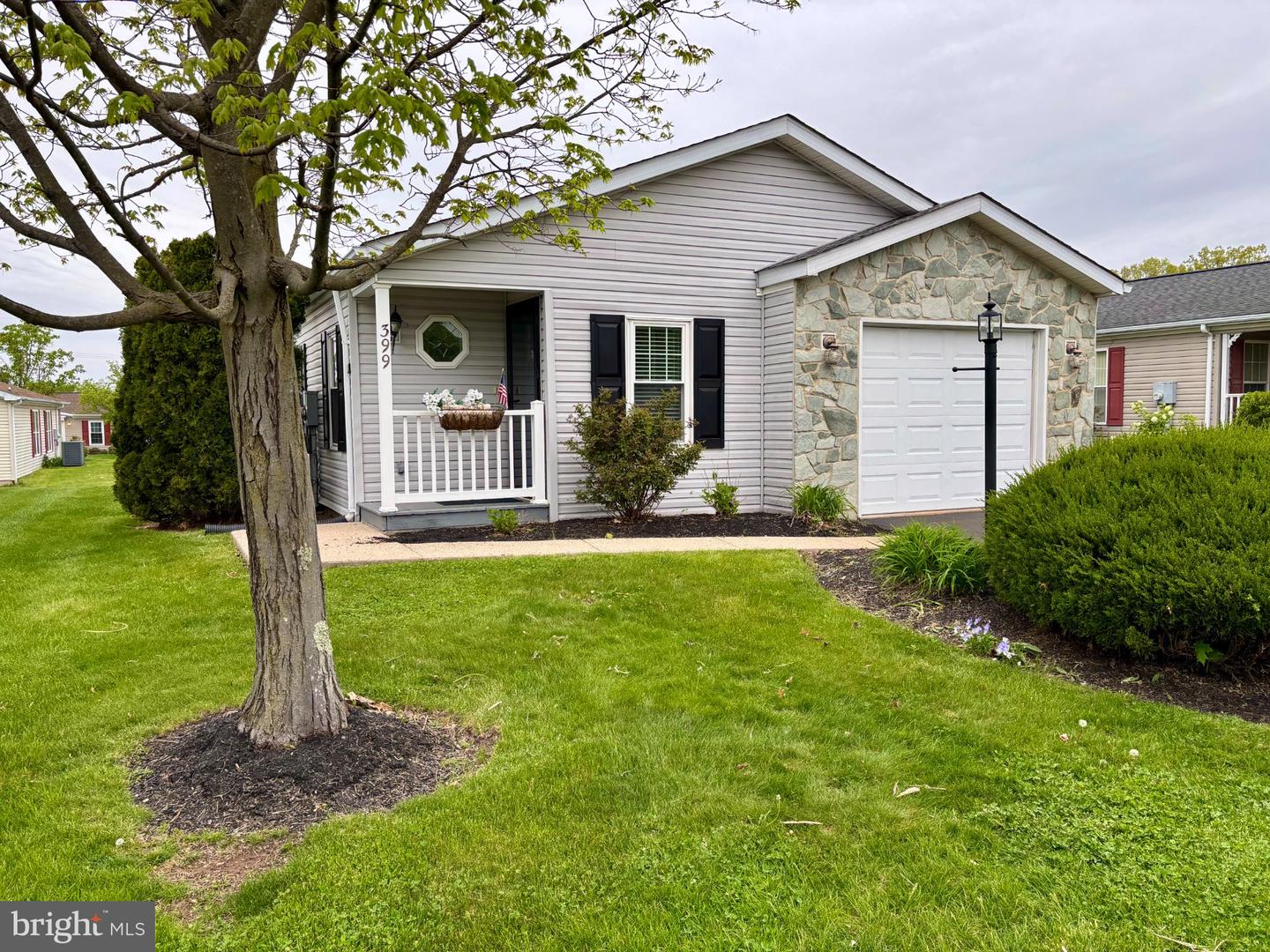 399 Spring Meadow Cir