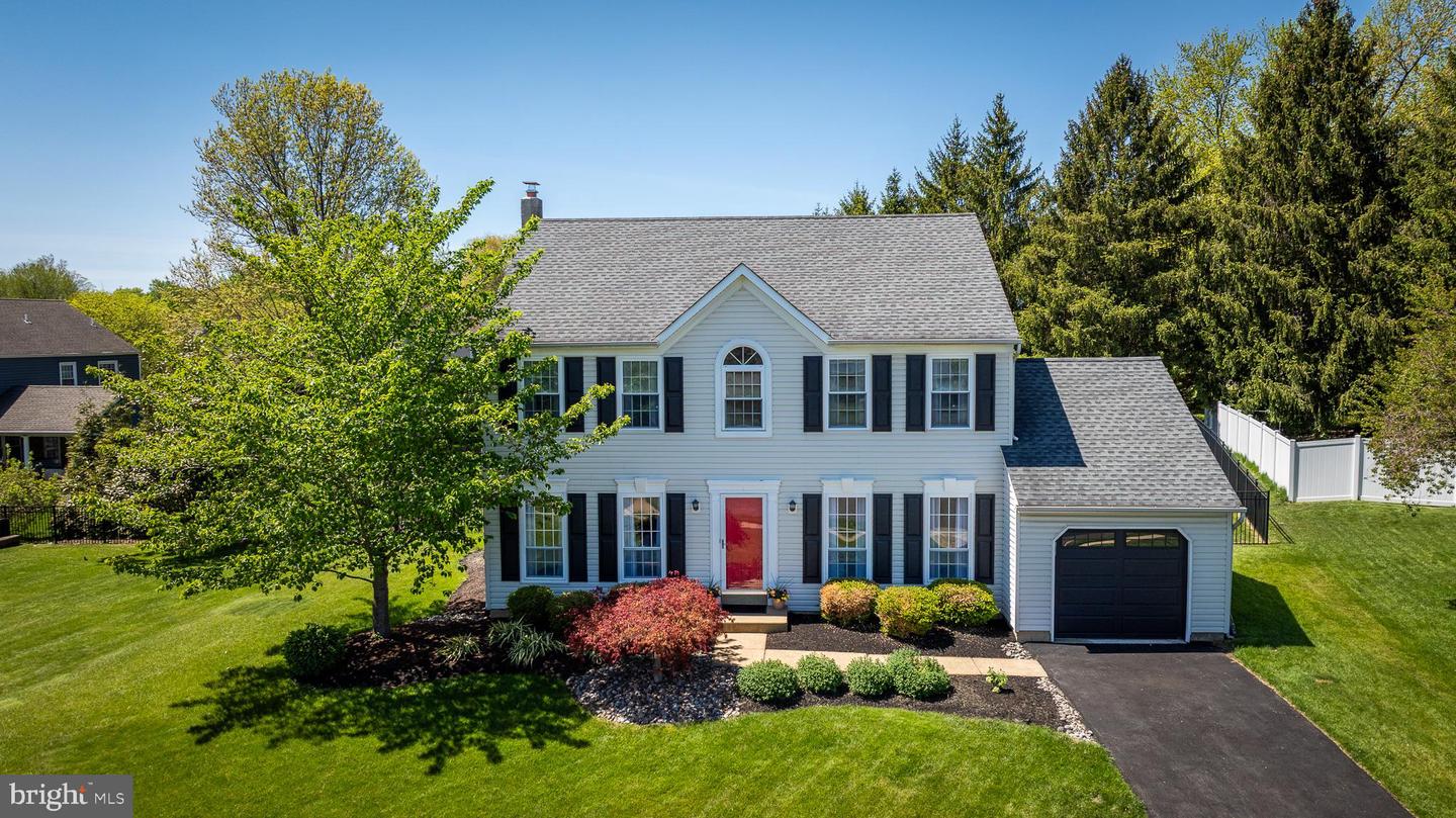 1588 Marie Circle, Warrington