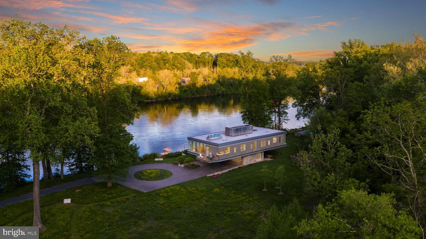 2710 River Road