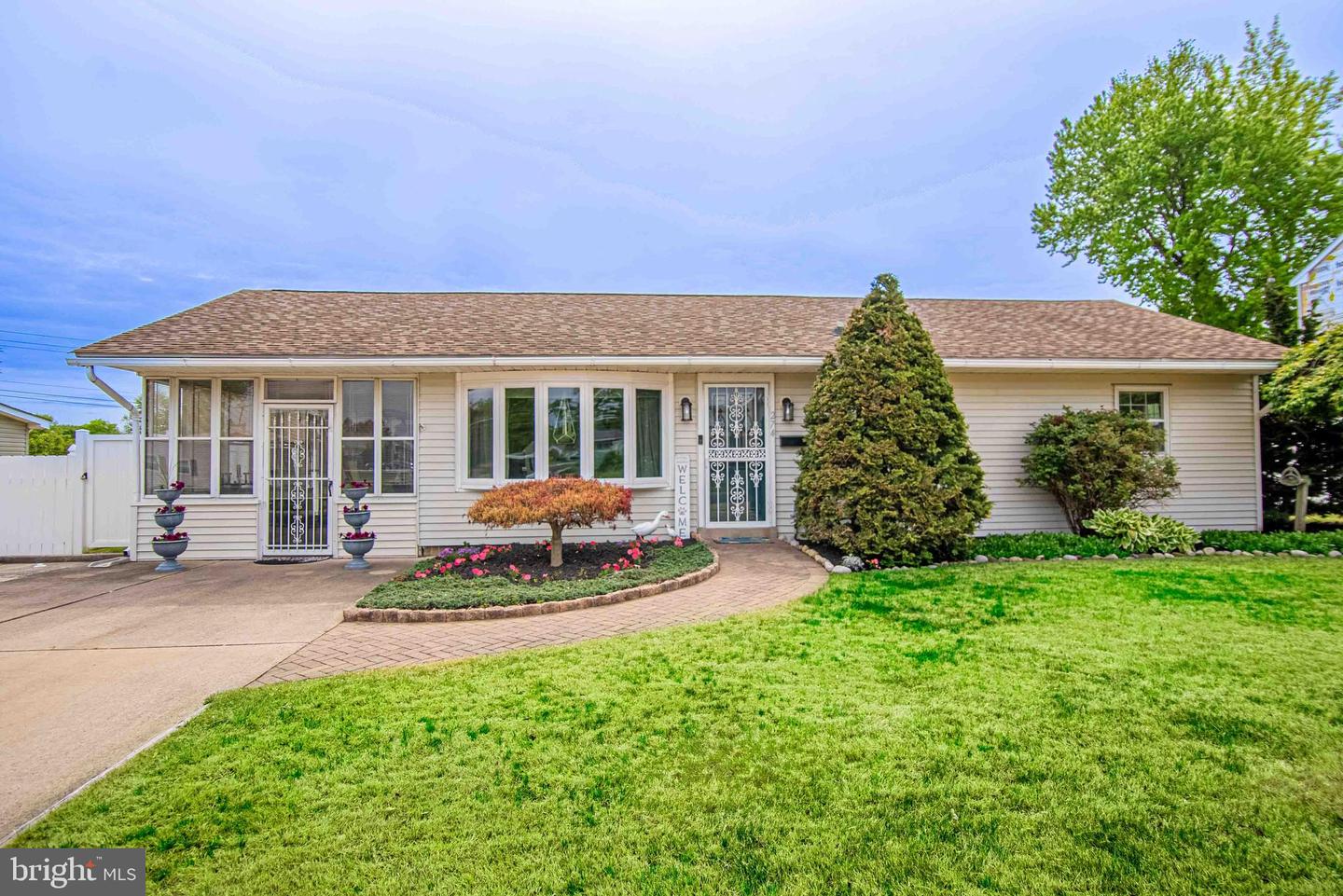 274 Wyandotte Road, Fairless Hills