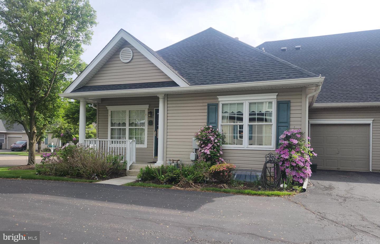 105 Liberty Dr
