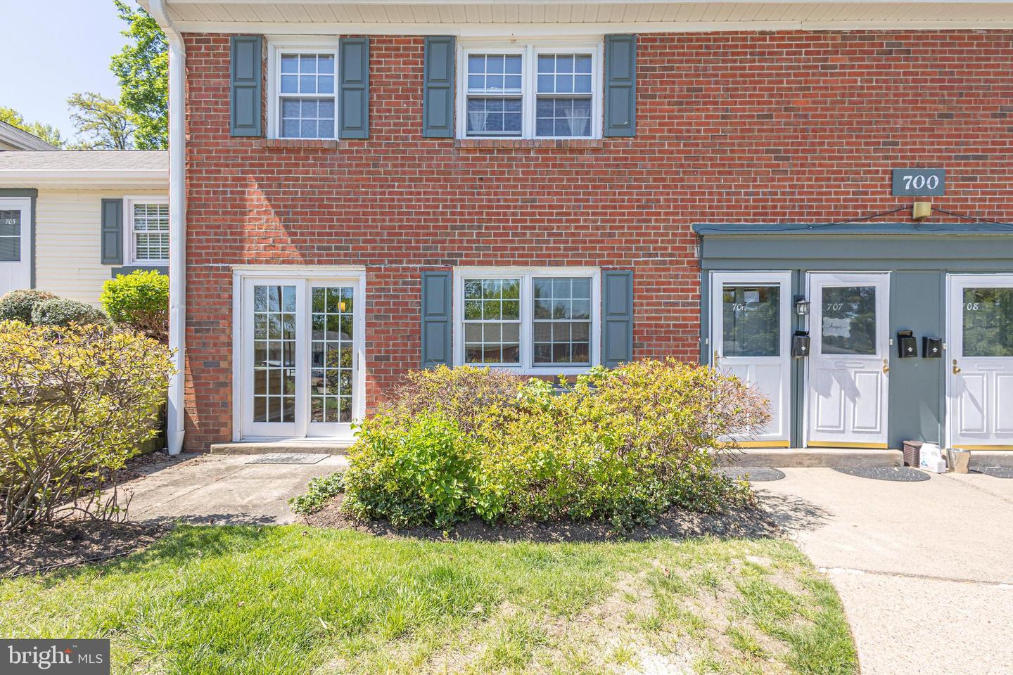 706 Yardley Commons, Yardley