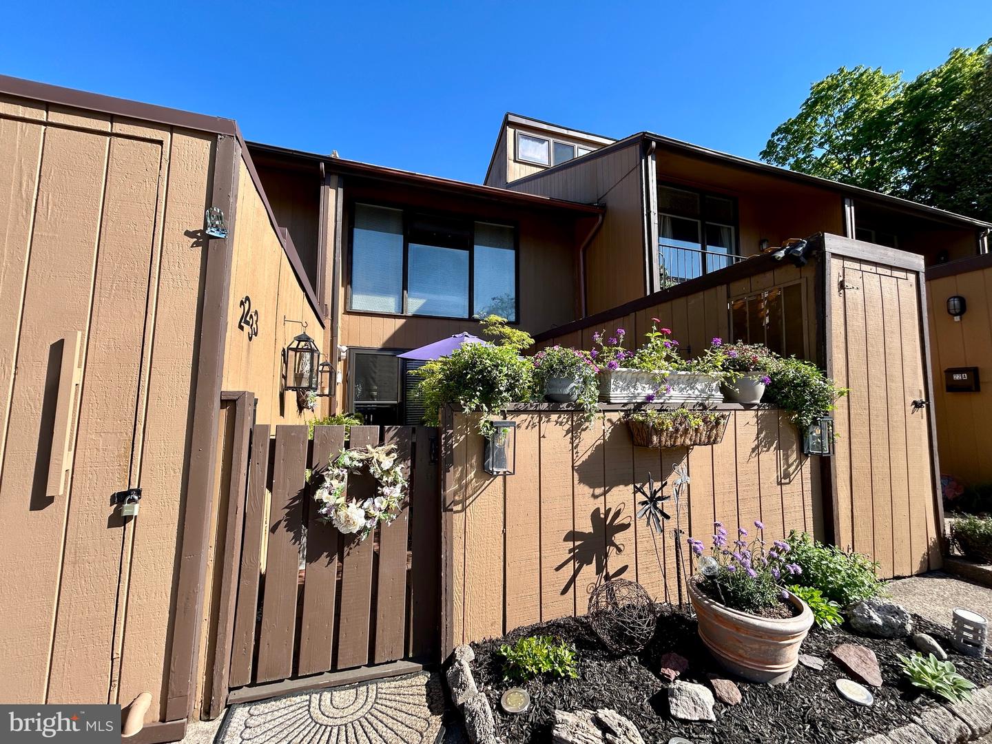 23 Tahoe, New Hope