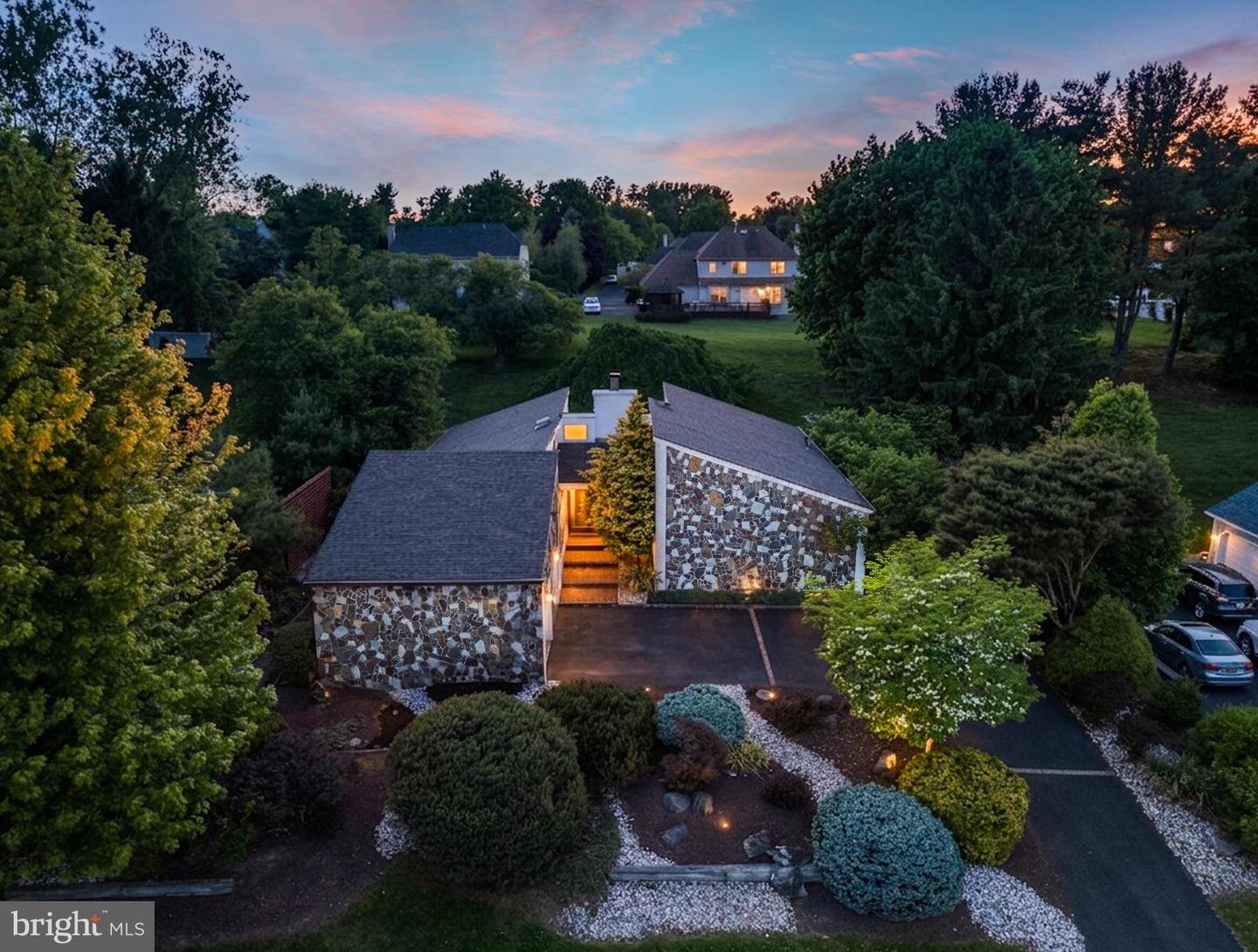 93 Meer Drive, Feasterville Trevose