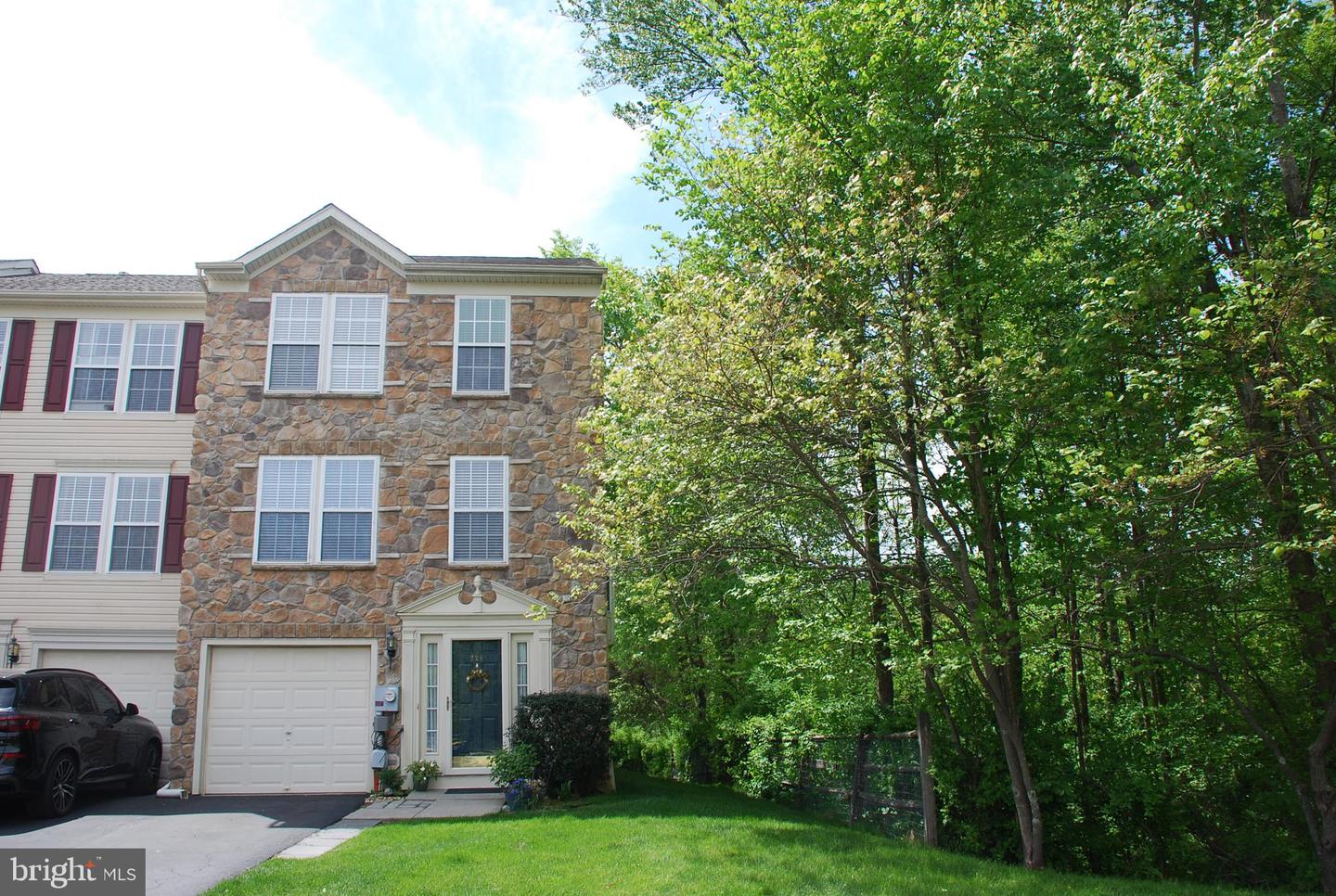 721 Waterway Court, Quakertown