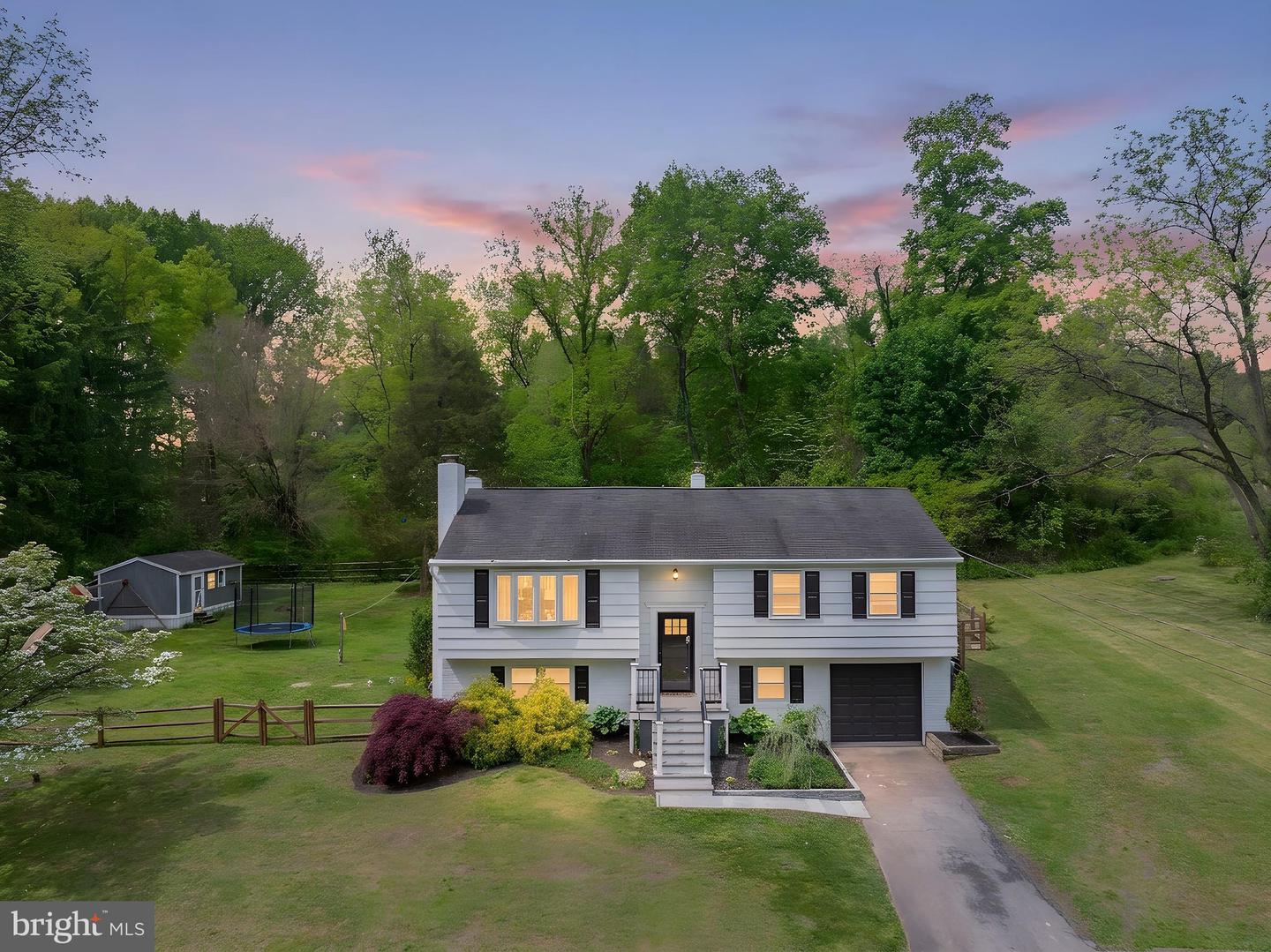 734 Skunk Hollow Road, Chalfont