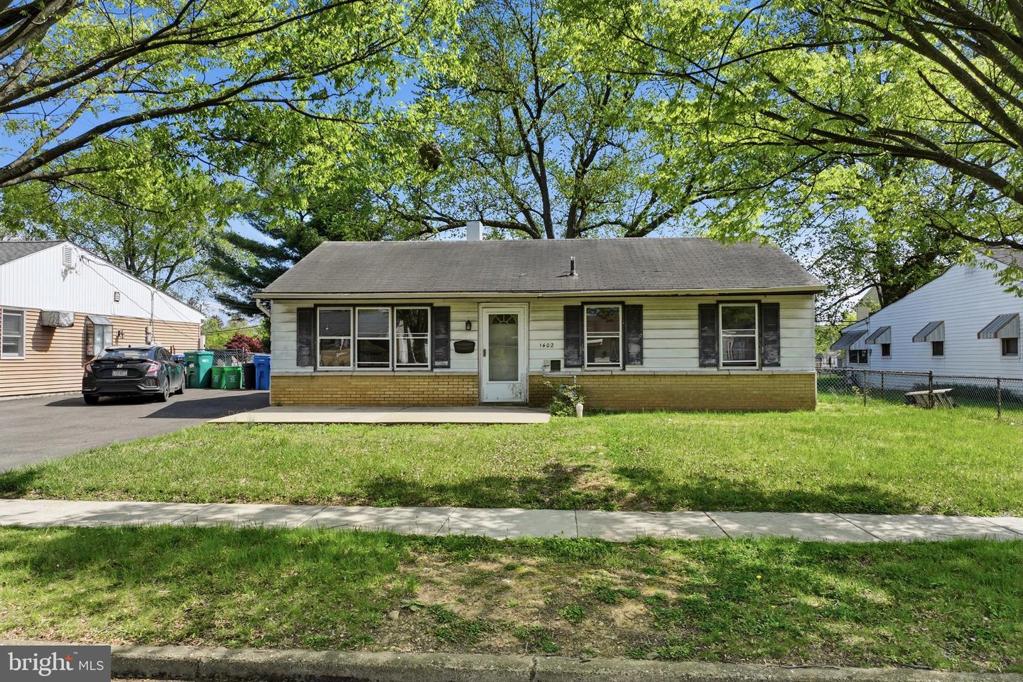 1402 Susan Avenue, Croydon