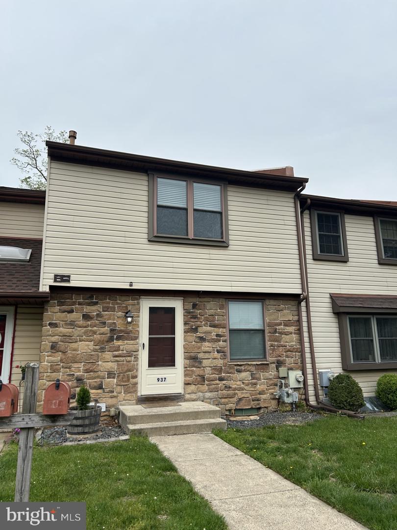 937 Bancroft Place, Warminster