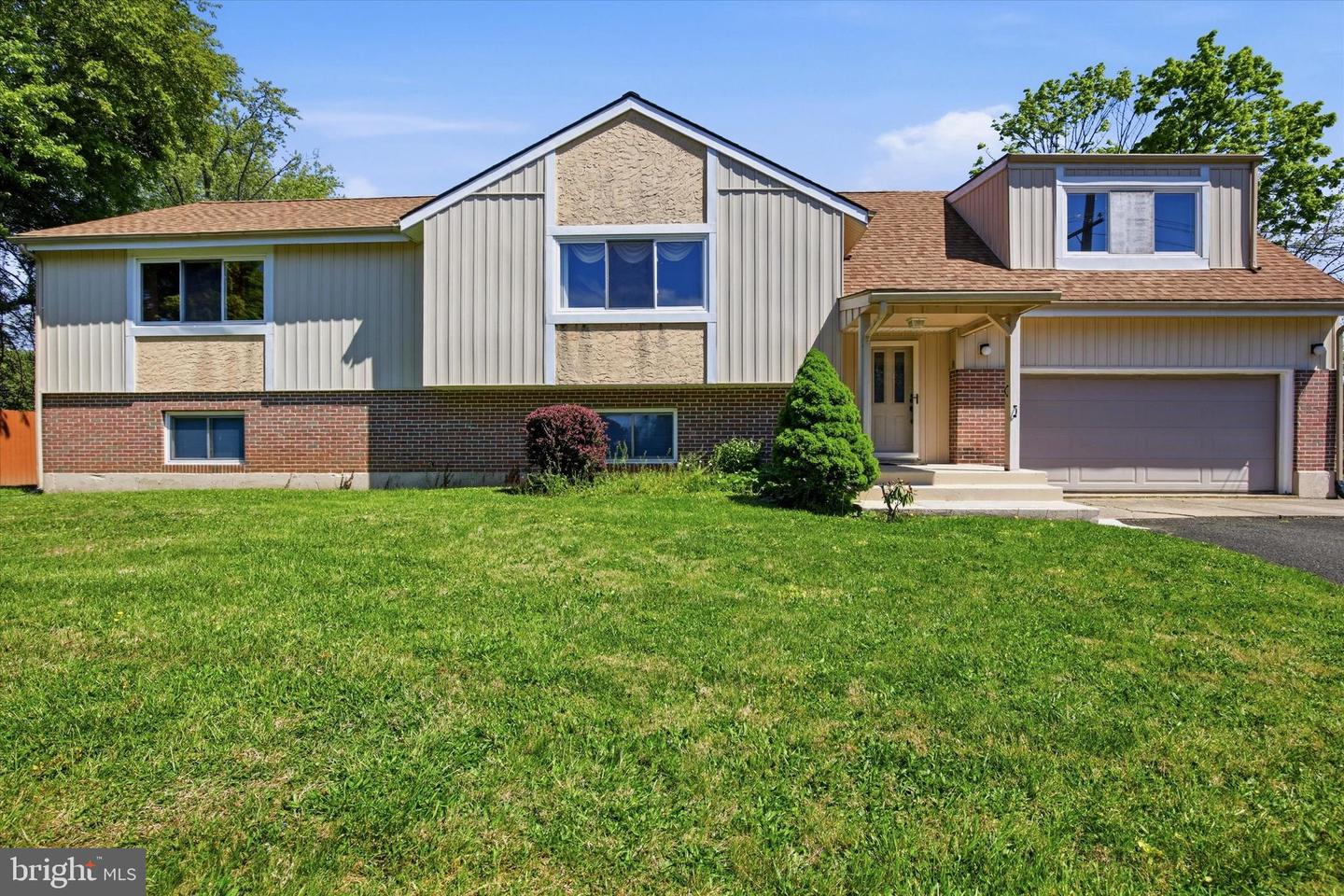 1265 Old York Road