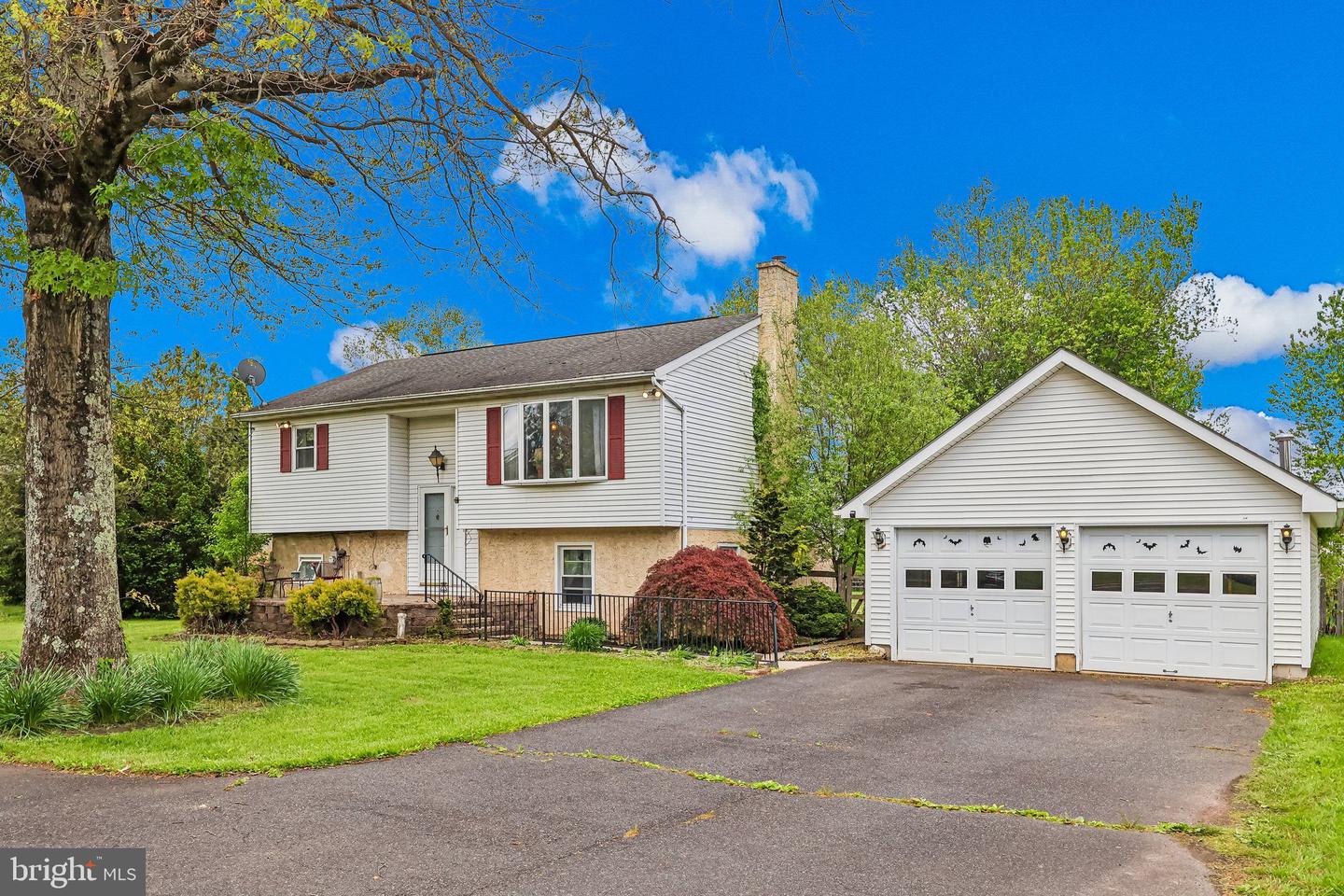 418 E Paletown Road, Quakertown