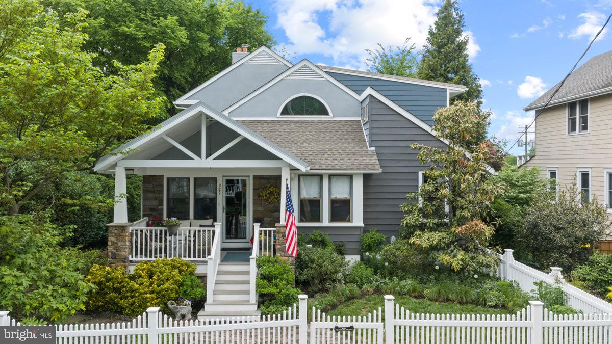 229 Union Street