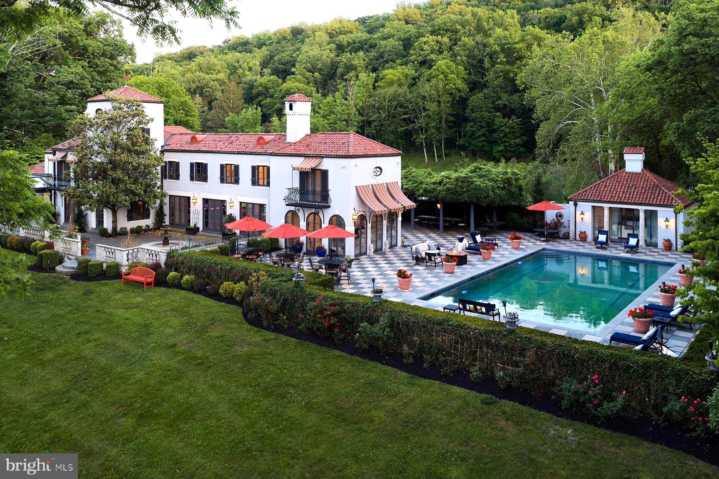 3052 River Road