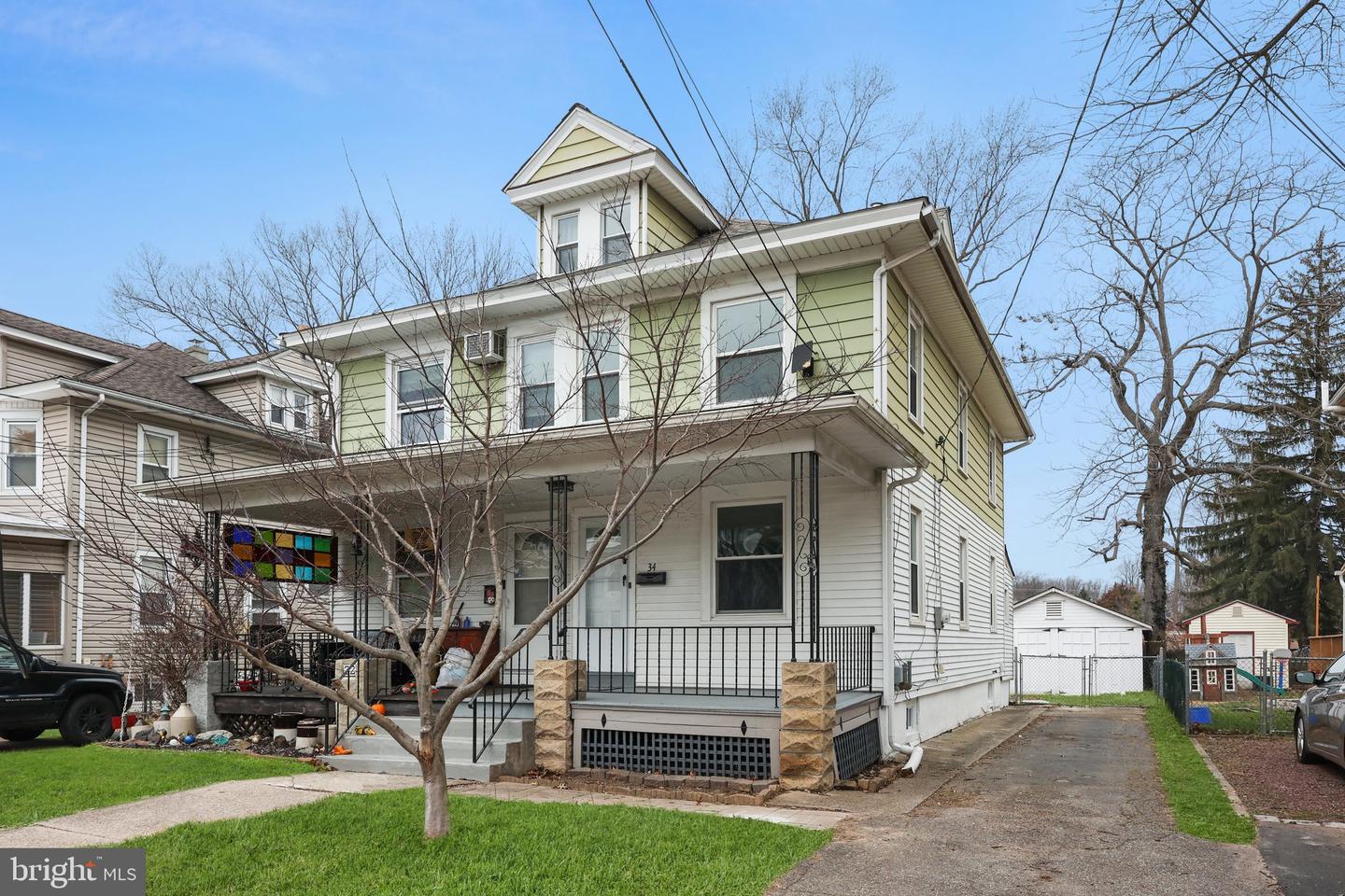 34 E Hendrickson Avenue