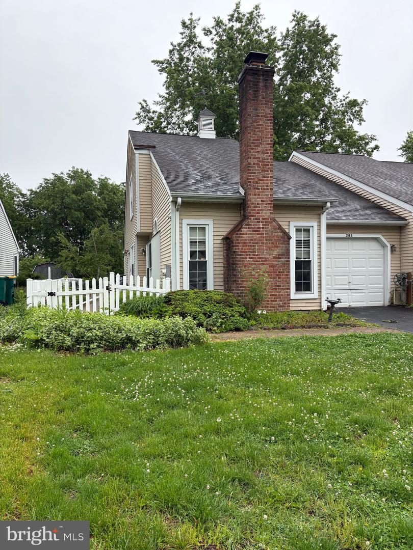 285 Woods Edge Place, Langhorne