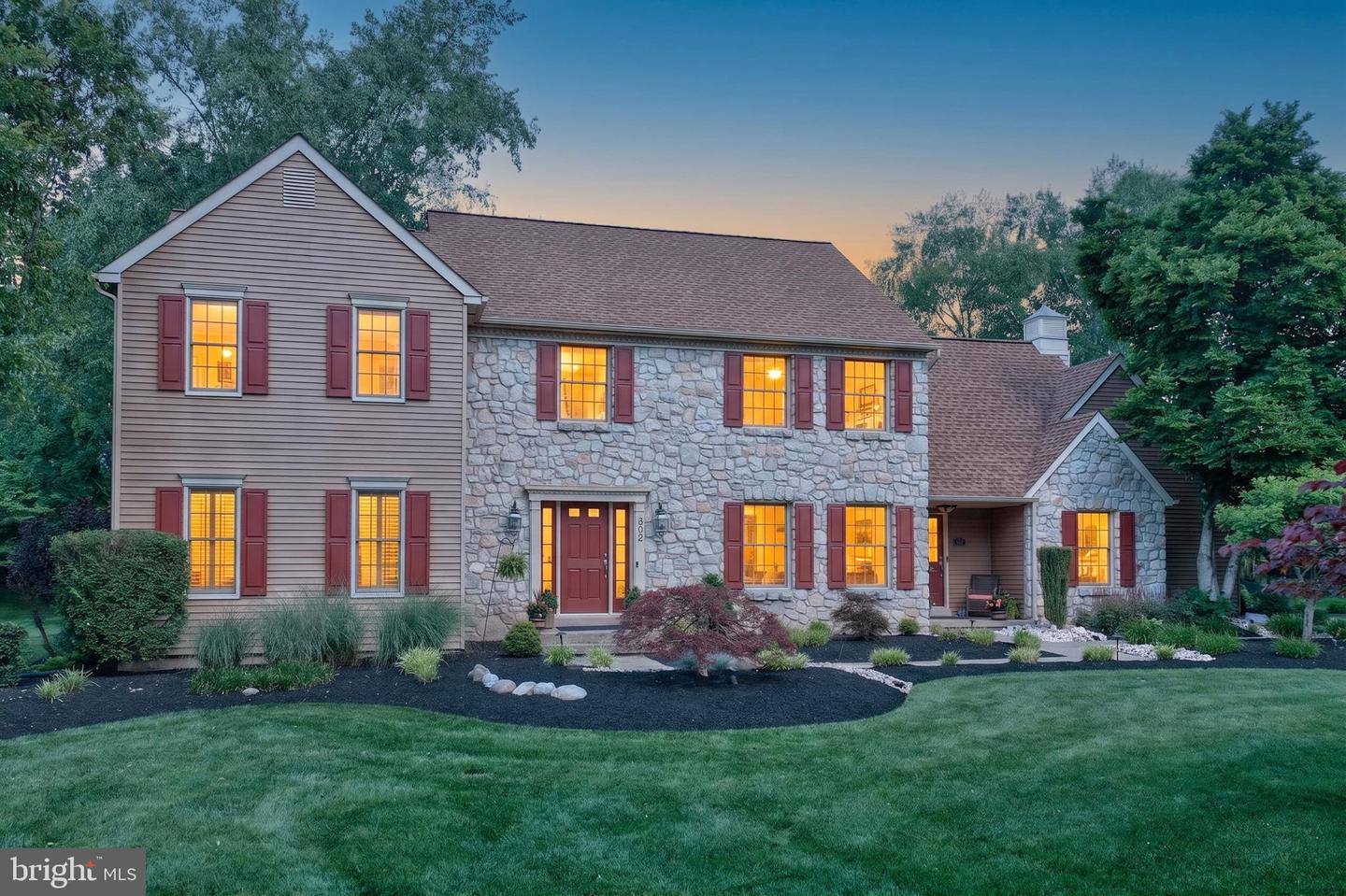 305 Cottonwood Drive