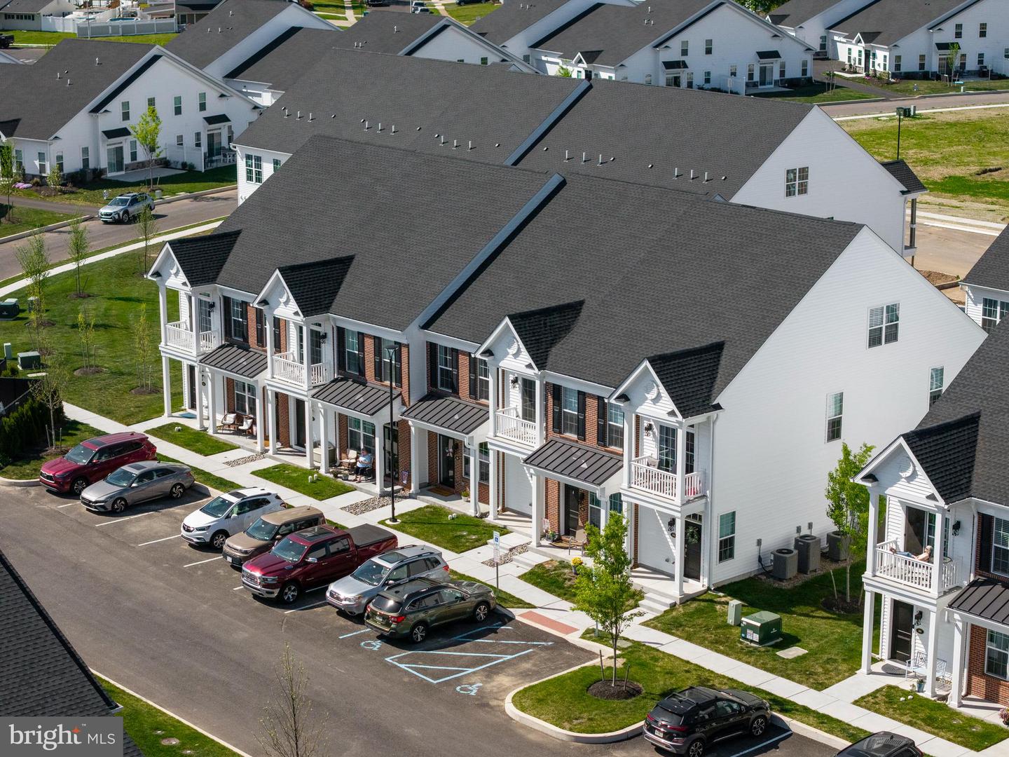 24 Ivy Lane #86, Levittown