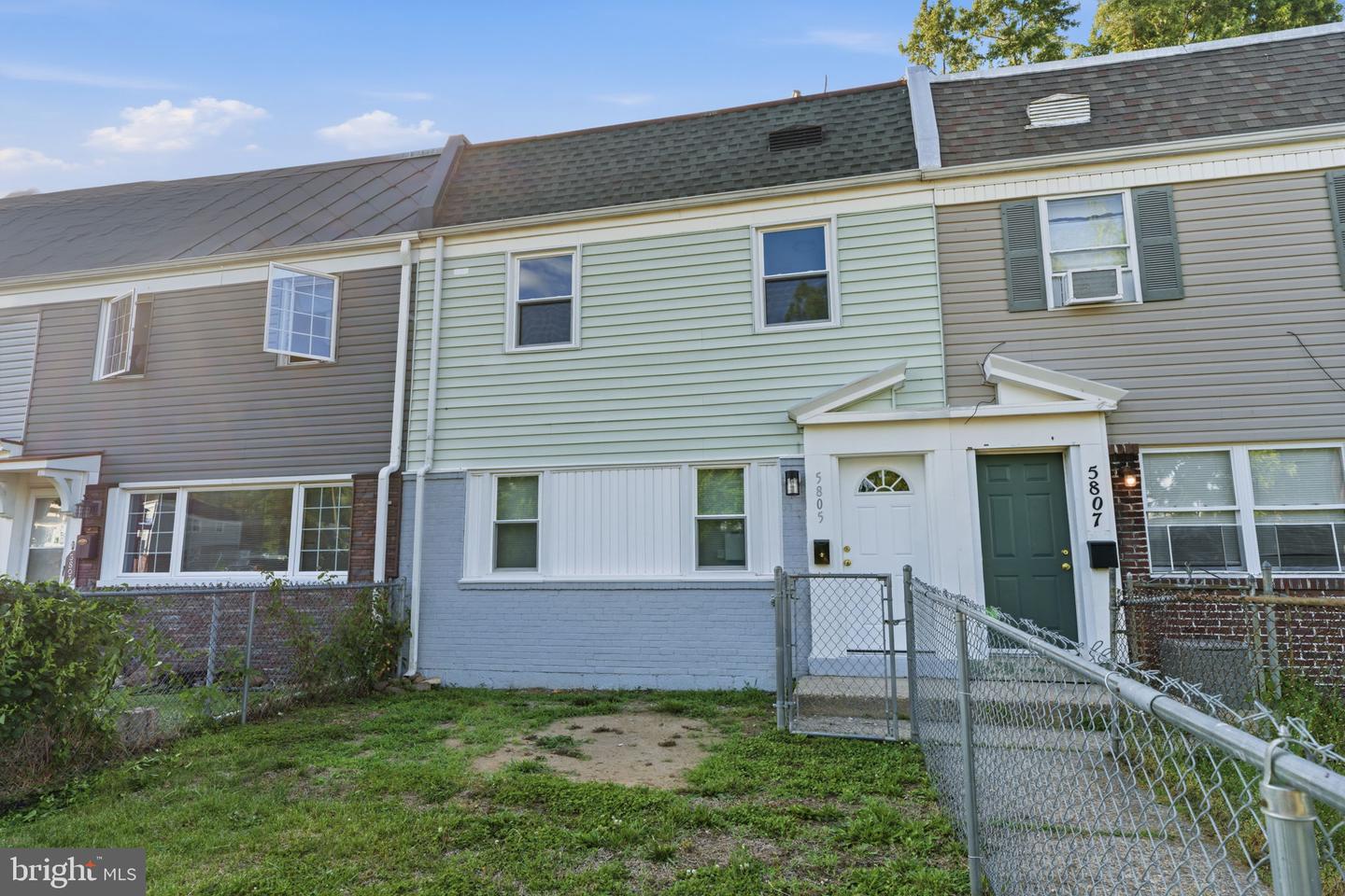 5805 Mitchell Road, Levittown