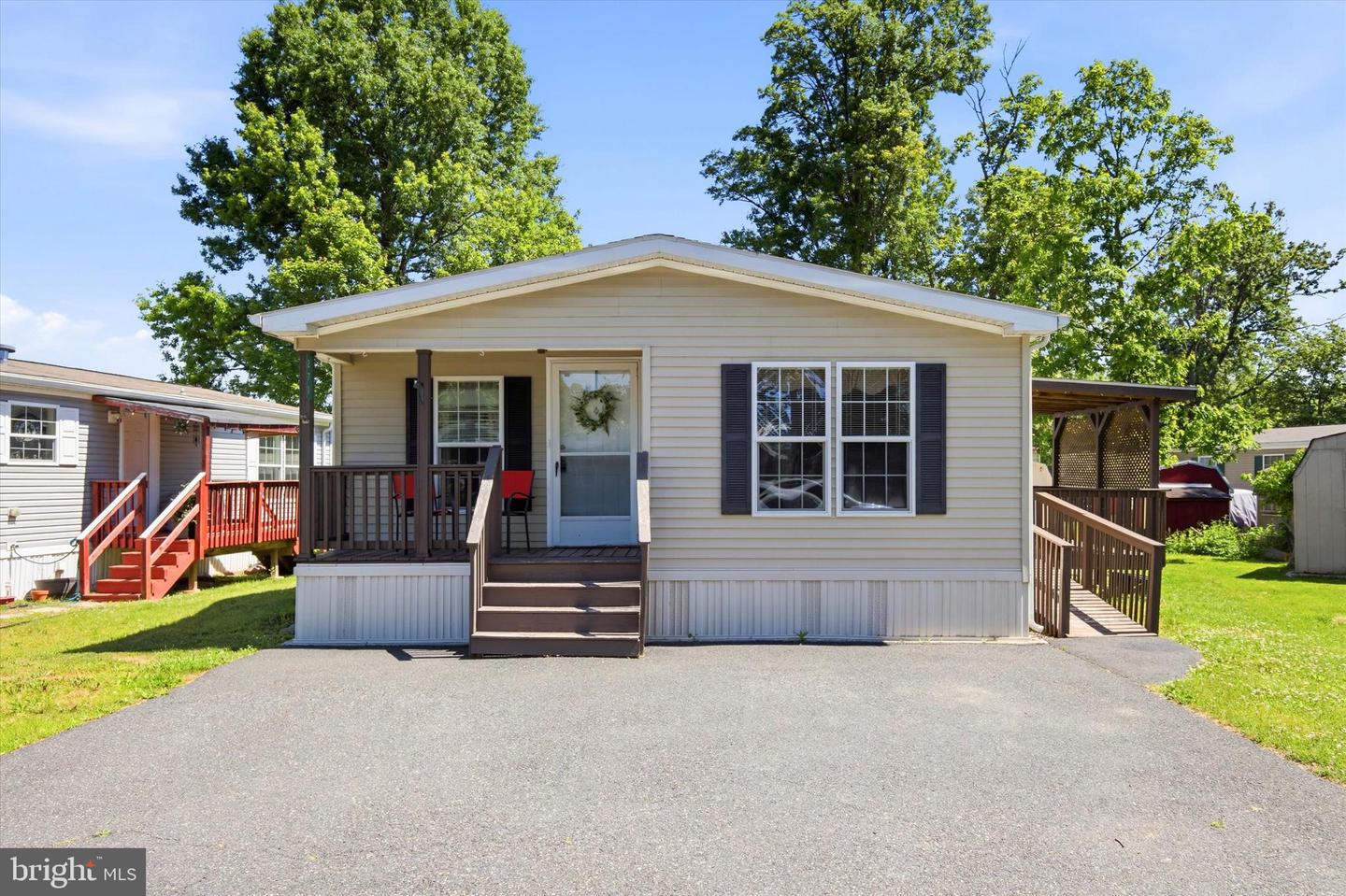 271 Dogwood Dr
