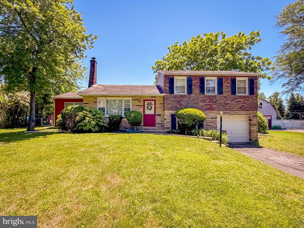 74 Meadow Lane