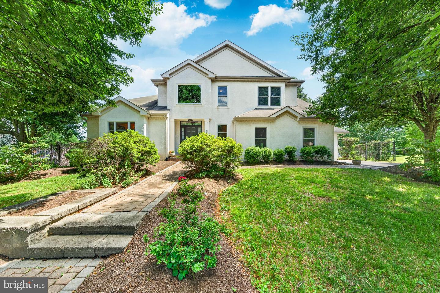 1515 Pownal Drive
