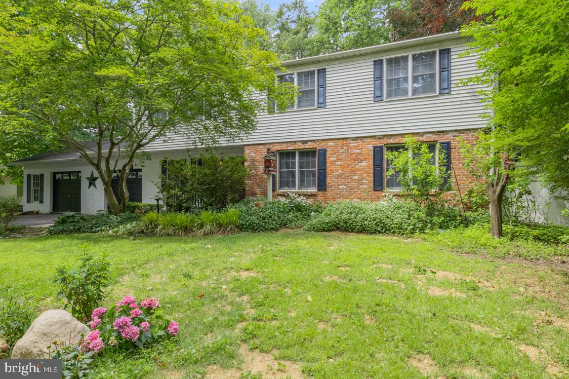 122 Brookside Drive