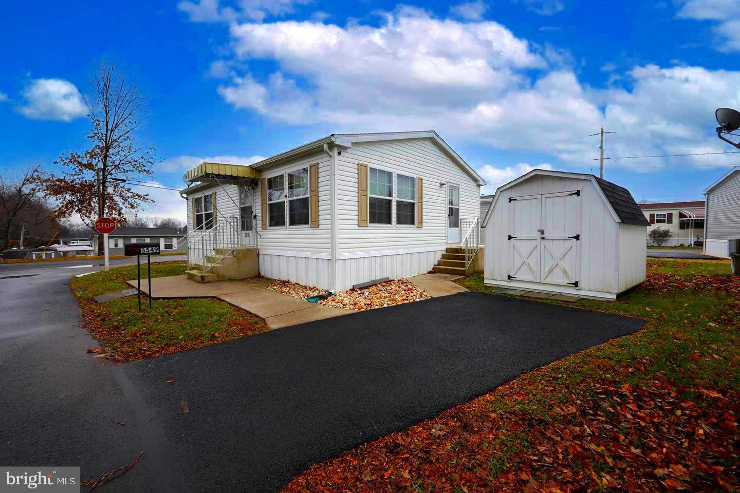 3549 Lilac Avenue #t 3549