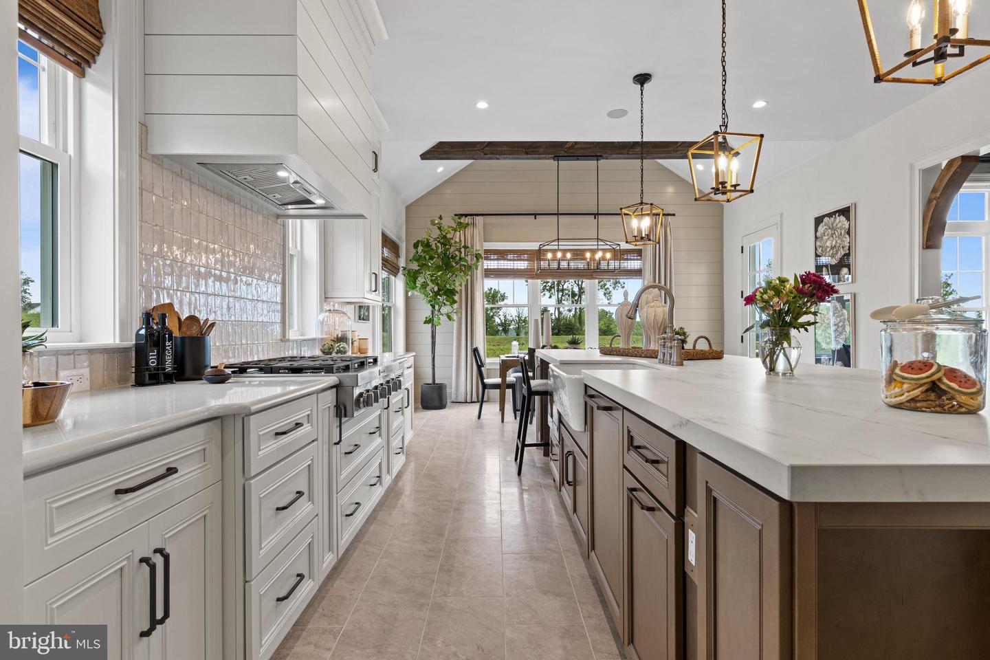 4389 Kleinot Drive