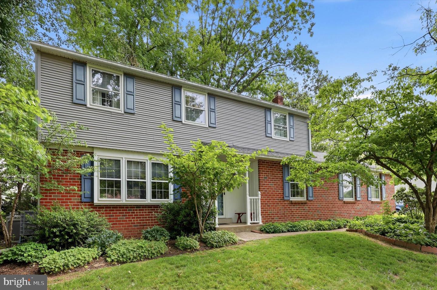 1335 Stephen Way