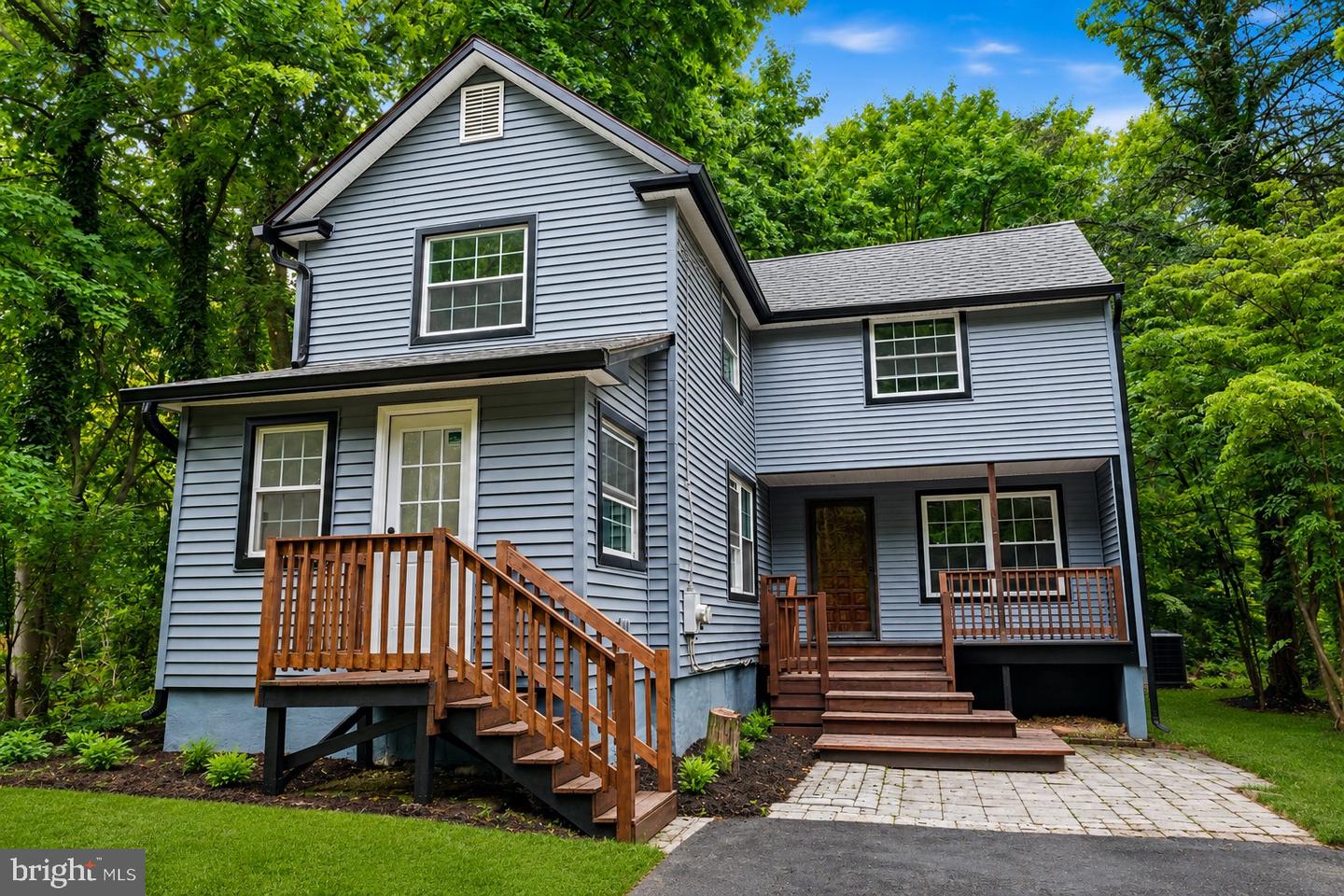 227 W Ferry Road