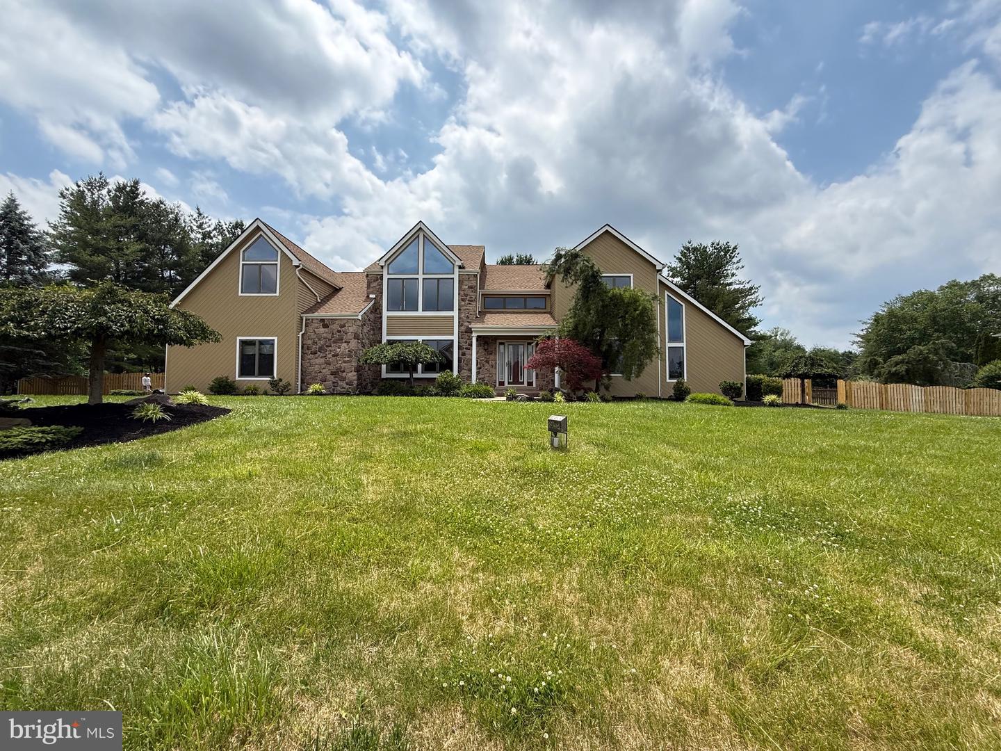 112 Bobbie Drive
