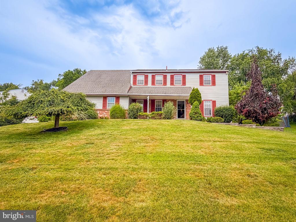 735 Ross Drive